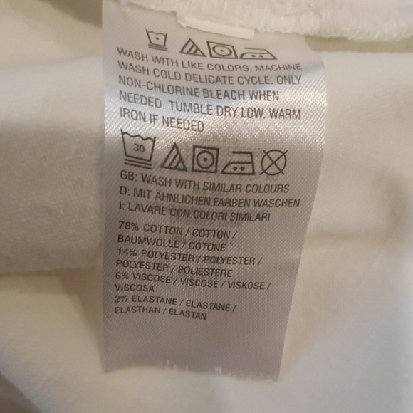 White Button-Up Jacket - Picture 3 of 4